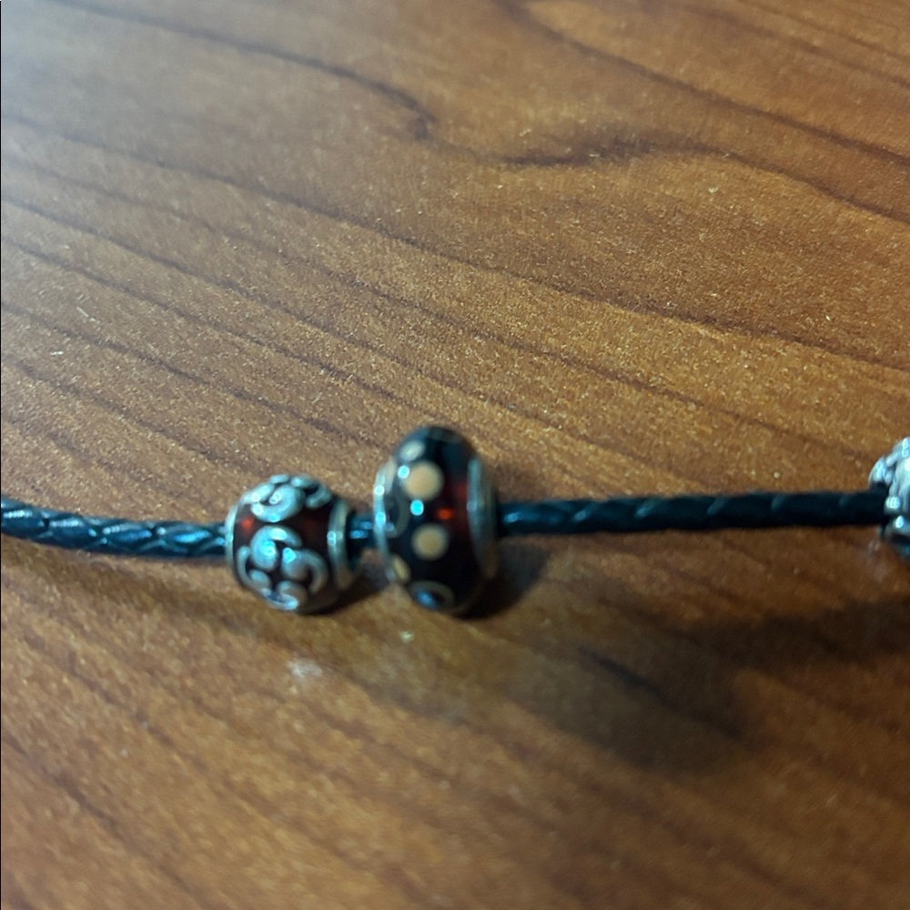 Silver and Black Charm Bracelet - Picture 3 of 9